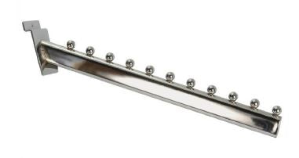 12_ball_hanging_front_5bef134b-7c38-40cf-932a-09f31c6165ad